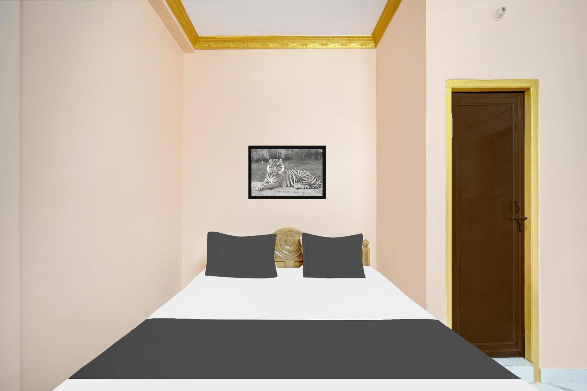 Hotel O Radhe Shyam Guest House ปัฏนา ภายนอก รูปภาพ